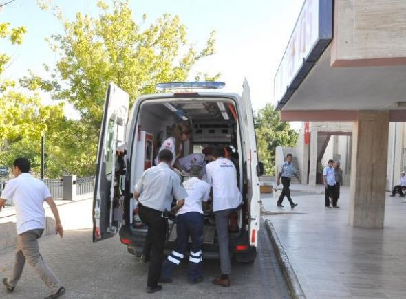 Hastaneye böyle gitti - Resim: 1