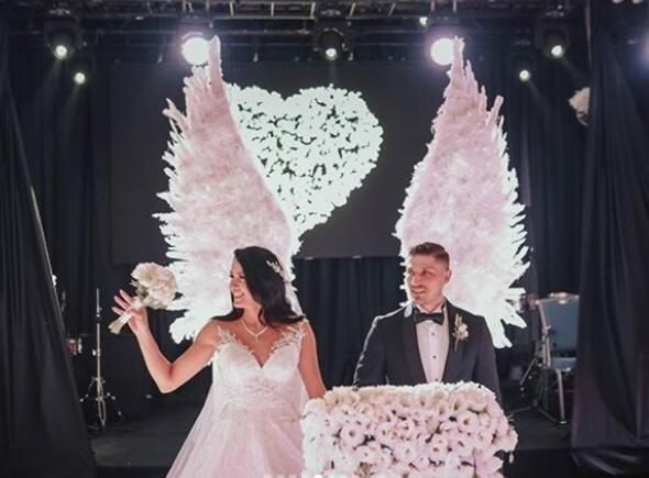 2018 Yılındaki Survivor ekibini Sahra Işık'ın düğünü topladı! İdris Aybirdi ile evlendi - Resim: 4