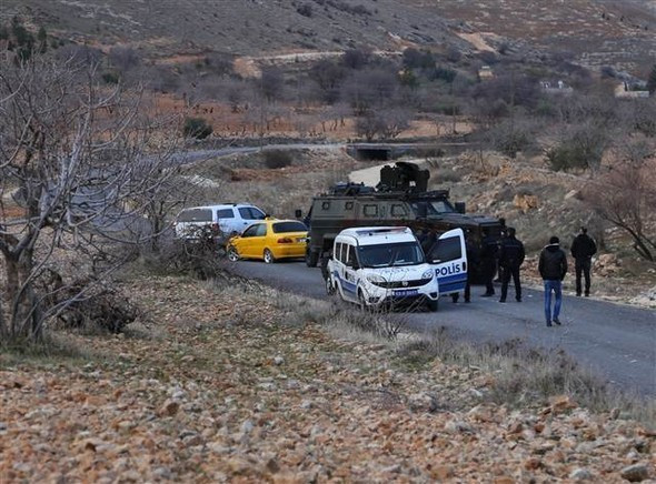 Şanlıurfa'da rehine krizi geceden beri devam ediyor - Resim: 3