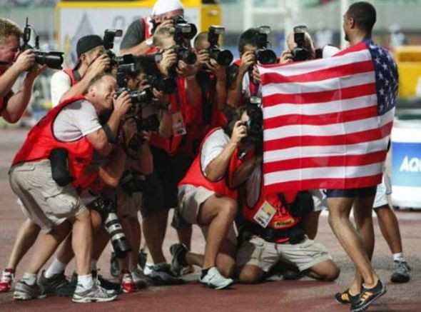 Bu fotoğraflarda bir tuhaflık var  - Resim: 3