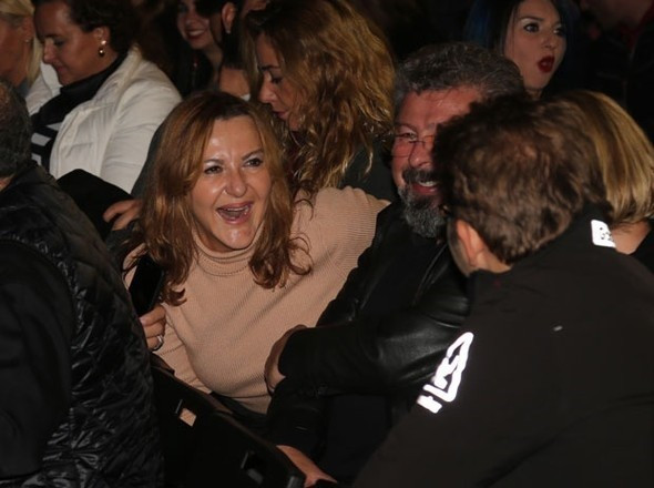 Saat'ten Kürk Mantolu Madonna açıklaması - Resim: 3