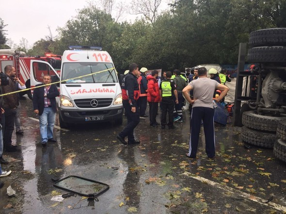 Maslak'ta korkunç kaza olay yerinden ilk görüntüler - Resim: 1
