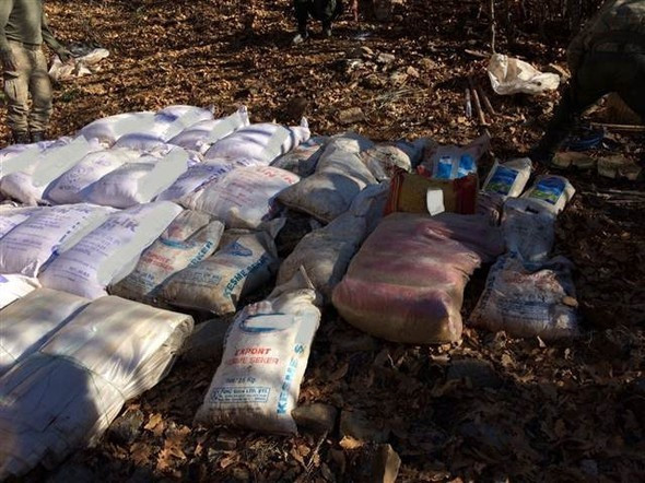 Askerin şüphesi ortaya çıkardı! Tam 23 tane var - Resim: 3