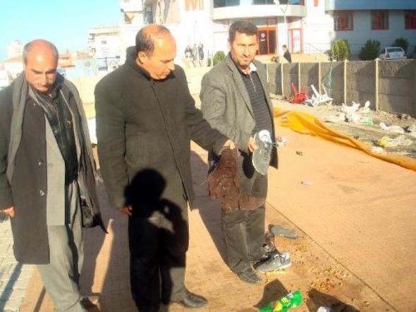 Polis BDP'nin çadırını yaktı! - Resim: 1