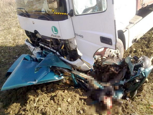 Ankara'da TIR facia yarattı! - Resim: 1