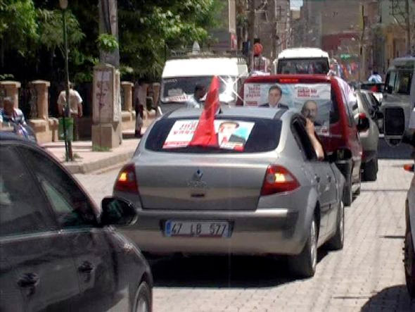 CHP konvoyuna saldırı! - Resim: 3