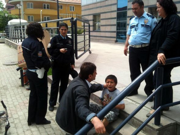 Polise su tabancalı taaruz - Resim: 4