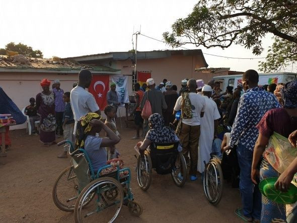 Mobil iftar araçları yoksullara ulaşıyor - Resim: 4
