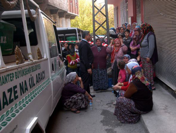 Önce öldürdü sonra intihar etti - Resim: 2