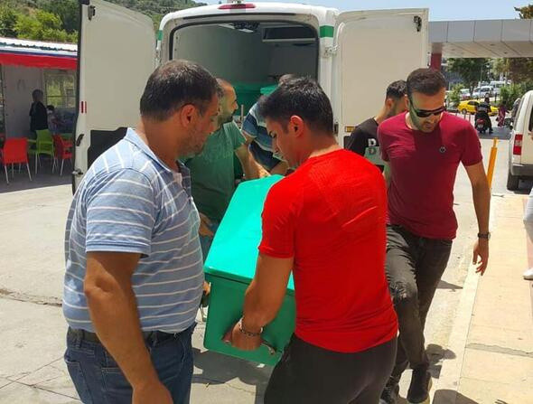 Annesini kafasına taşla vurup öldürmüş - Resim: 0