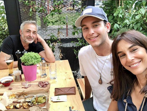 Mehmet Aslantuğ ve Arzum Onan’ın oğulları Can artık üniversiteli - Resim: 1