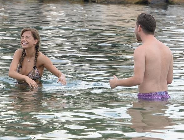 Buse Narcı ve sevgilisi Bodrum'da fena yakalandı!  - Resim: 3