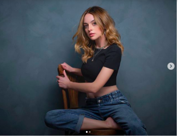 Sadakatsiz dizisi Derin kimdir kim oynuyor gerçek adı nedir? - Resim: 0