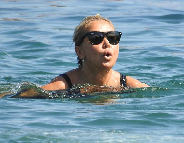 'Photshop'suz Yonca Evcimik'e bakın! - Resim: 4