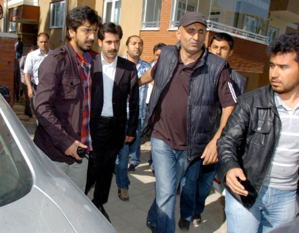 BDP'li Başkanlara şok gözaltı  - Resim: 2