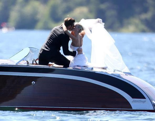 İmzaları atar atmaz tekneyle açıldılar - Resim: 1