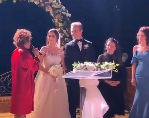 Zozan Şimşek kimdir aslen nereli Feyyaz Duman'ın eşine bakın - Resim: 1