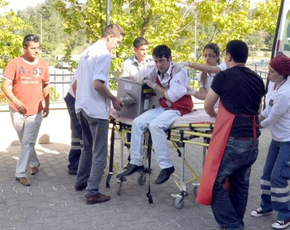 Hastaneye böyle gitti - Resim: 2