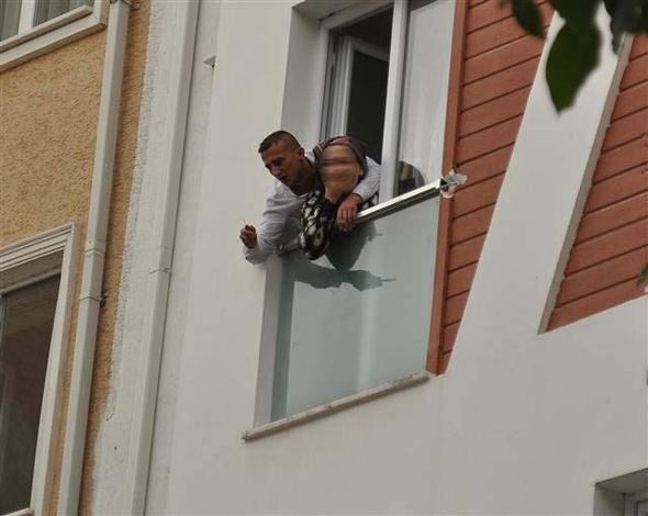 Eskişehir'de dehşet! Üniversiteli kız, evinde rehin alındı! - Resim: 1