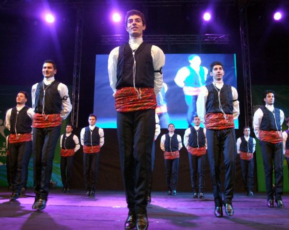 Erzurum'da renkli açılış - Resim: 2