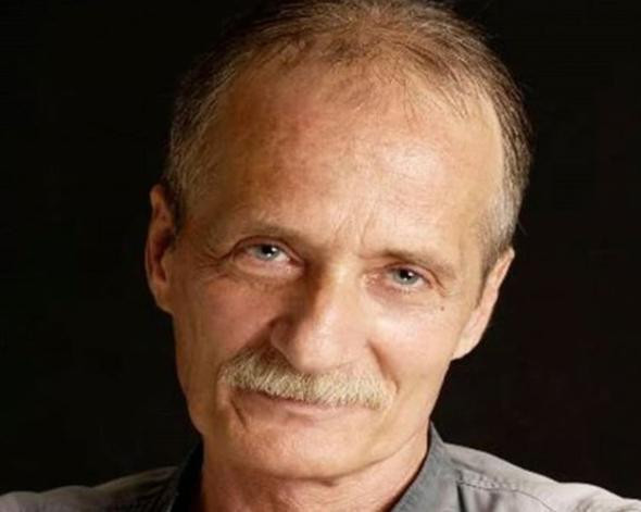 Ünlülerin lise ve üniversite fotoğrafları - Resim: 24