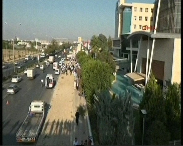 Antalya'da patlama olay yerinden ilk görüntüler - Resim: 2