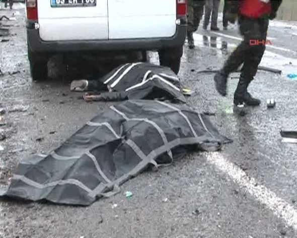 Otomobil ile TIR çarpıştı - Resim: 4