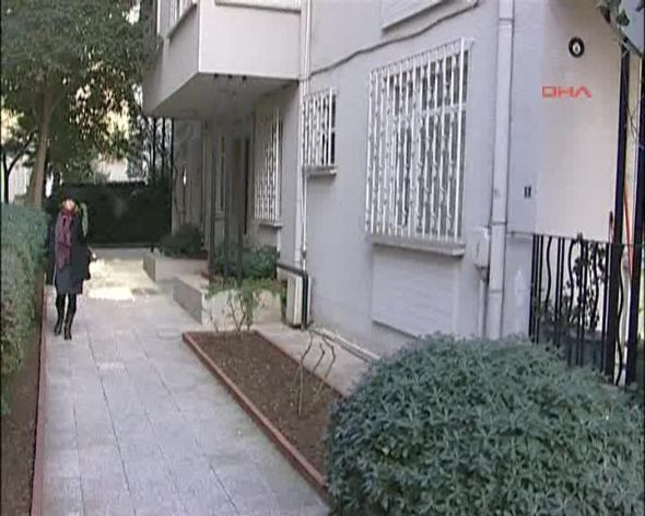 Defne Joy Foster'in yaşamını yitirdiği ev! - Resim: 2