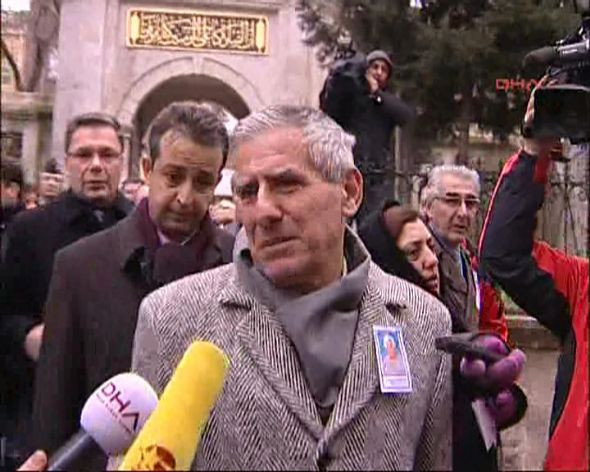 Tutuklanan komutan özel izinle cenazede! - Resim: 4