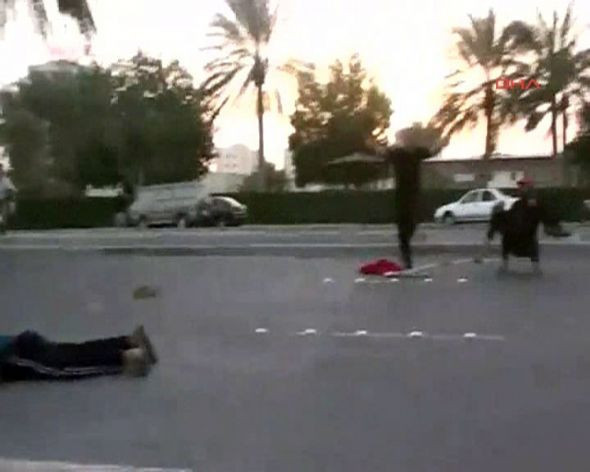 Askere böyle kurşun yağdırdılar! - Resim: 2