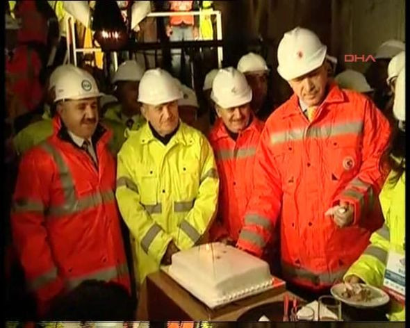 Erdoğan'a böyle doğum günü sürprizi yaptılar! - Resim: 1