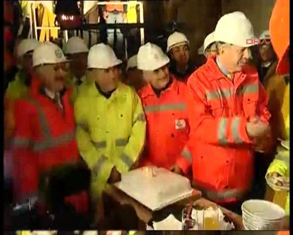 Erdoğan'a böyle doğum günü sürprizi yaptılar! - Resim: 2