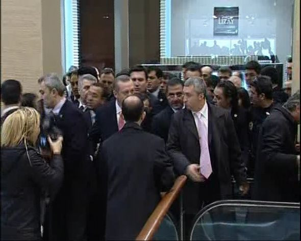 Erdoğan patinaj yaptı - Resim: 2