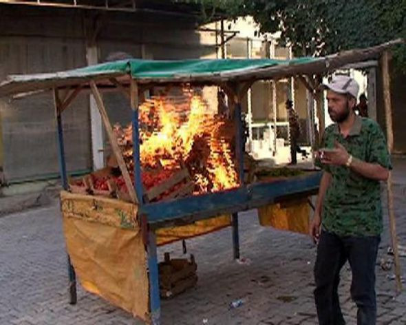 Seyyar satıcı dehşet saçtı - Resim: 3