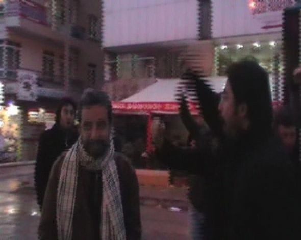 Türköne'ye protesto şoku - Resim: 2
