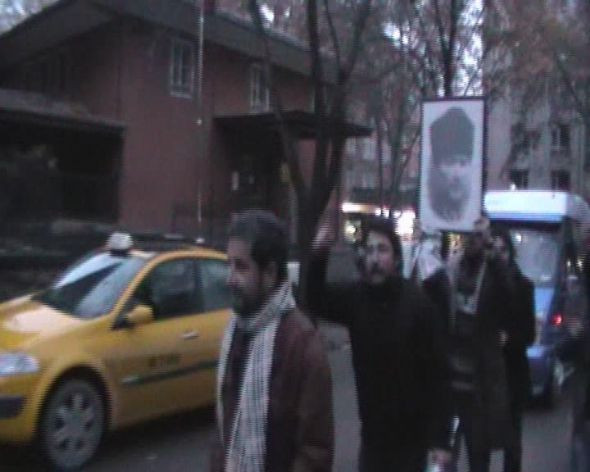 Türköne'ye protesto şoku - Resim: 3