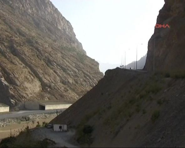 Askeri konvoya hain tuzak  - Resim: 1