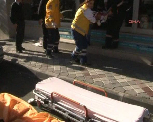 Bağcılar'da kanlı baskın - Resim: 2