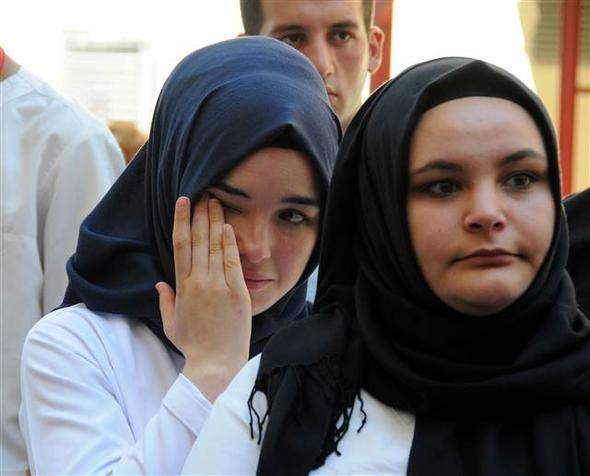 Bitlis şehidi hastanede gözyaşlarıyla uğurlandı! - Resim: 3