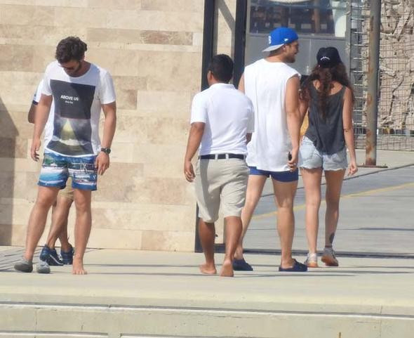 Çağatay Ulusoy'un sevgilisi değilmiş meğerse... - Resim: 2