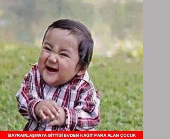 Bayram capsleri kırdı geçti "Bırak o elindeki baklavayı" - Resim: 3