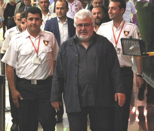 Uğur Yücel'e ne olmuş böyle görenler inanamadı - Resim: 4