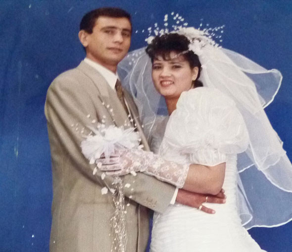 Ev taksidini ödeyemeyince cinnet geçirdi! Eşi ve kızını öldürüp... - Resim: 1