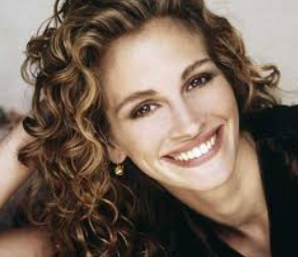 Sosyal medya bu görüntüyü konuşuyor! Oscarlı oyuncunun makyajsız hali... - Resim: 1