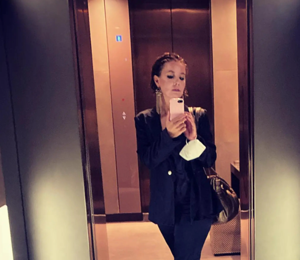 Seksi kıyafetler alıp Davos'a gitti, eskort "zengin" oldu! Hepsini bir gecede kazandı - Resim: 1