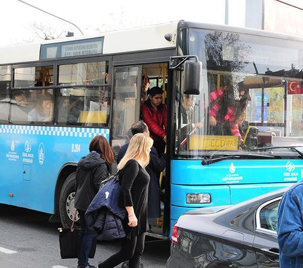 Güzel oyuncu halkın arasına karıştı! - Resim: 1