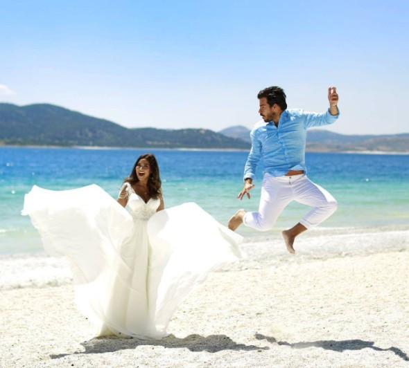 Gizem ve Hakan Hatipoğlu'nun o pozları taklit çıktı - Resim: 2