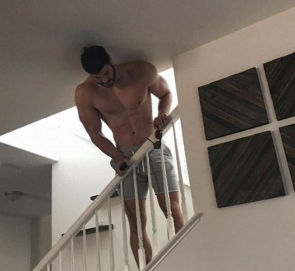 Boyu ile bir gecede fenomen oldu - Resim: 2