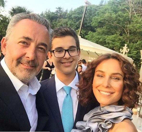 Mehmet Aslantuğ oğlu Can ile aynı sahnede - Resim: 1