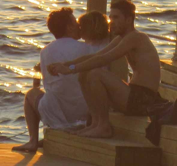 Şebnem Bozoklu'nun öpüştüğü genç kim? - Resim: 3